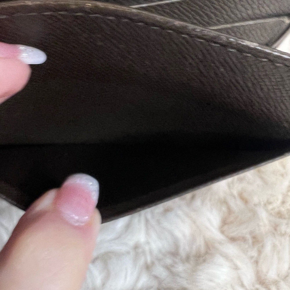 LOUIS VUITTON WALLET TIAGA MULTIPLE BI-FOLD MEN - Picture 10 of 12